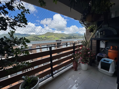 Modern Duplex w/ Mountain Views | El Retiro 12 My Places