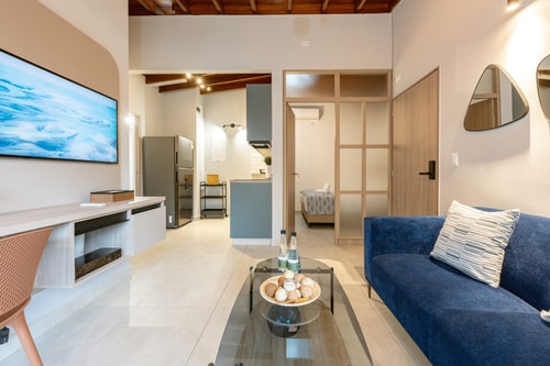 Modern 2BR Apartment w/ A/C | Laureles 34 My Places