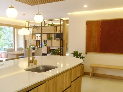 Beautiful views, close to Provence |3BR 73 My Places