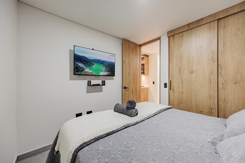 Modern 1BR | Jacuzzi & Sauna | Sabaneta 18 My Places