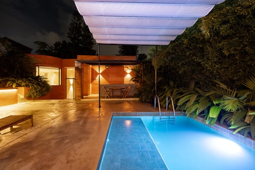 Luxury villa for groups. Pool and BBQ in Poblado 7 My Places