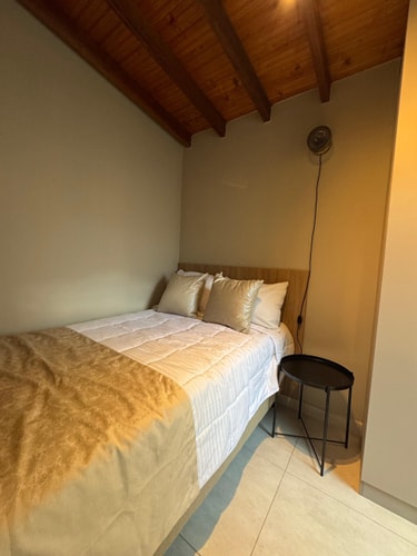 Modern 2BR Apartment w/ A/C | Laureles 53 My Places