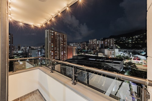 Modern 1BR | Jacuzzi & Sauna | Sabaneta 1 My Places
