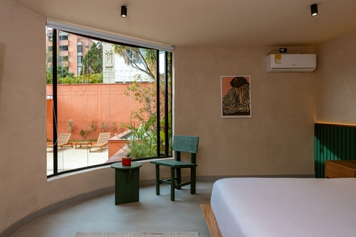 Luxury villa for groups. Pool and BBQ in Poblado 160 My Places