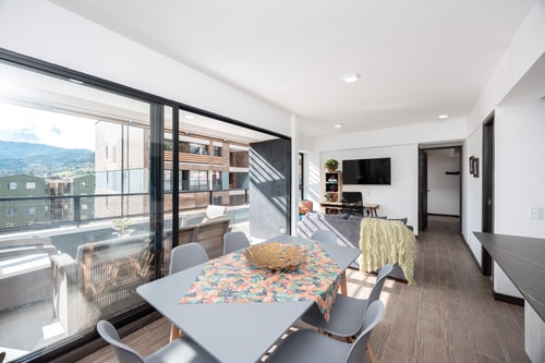 Hermoso 2BR apto en El Retiro 4 My Places