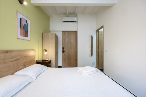 Beautiful bright loft, balcony in El Poblado 14 My Places