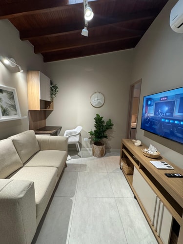 Modern 2BR Apartment w/ A/C | Laureles 0 My Places
