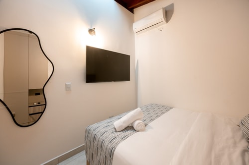Modern 2BR Apartment w/ A/C | Laureles 36 My Places