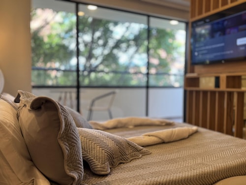 Loft de Lujo | A/C • Rooftop • Laureles 18 My Places