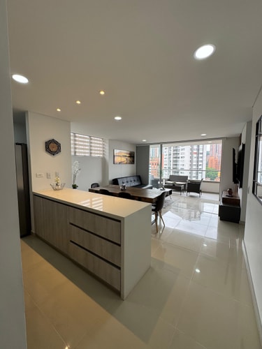 Amazing 3 BR apto in Poblado 12 My Places