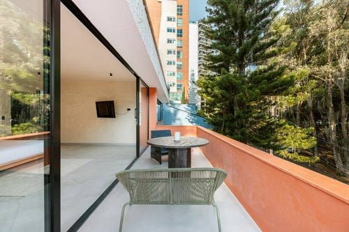 Luxury villa for groups. Pool and BBQ in Poblado 205 My Places