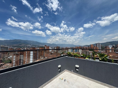 Laureles Luxury Loft A/C, Close to Stadium-Rooftop 31 My Places