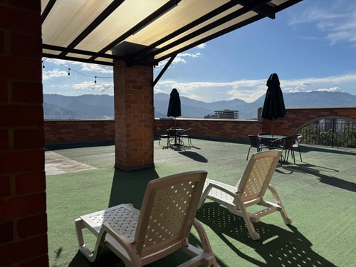 Beautiful views, close to Provence |3BR 54 My Places