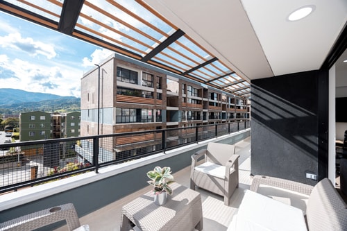Hermoso 2BR apto en El Retiro 14 My Places