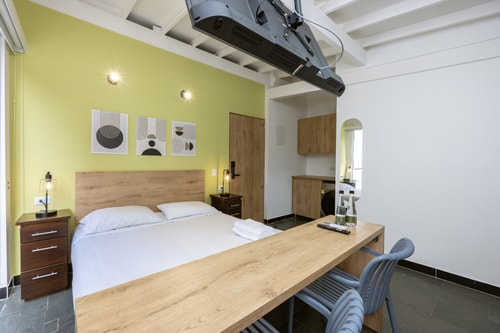 Modern loft in Poblado with A/C 6 My Places