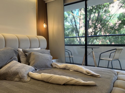 Loft de Lujo | A/C • Rooftop • Laureles 13 My Places