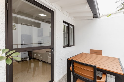 Astonishing Studio with A/C and Wi-Fi 24 My Places