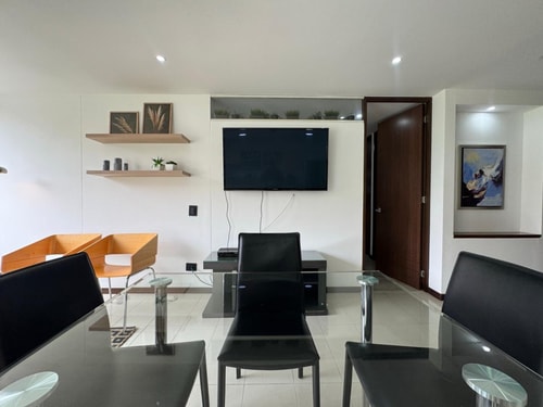 Modern Apt Near Santa Fe Mall | El Poblado 13 My Places