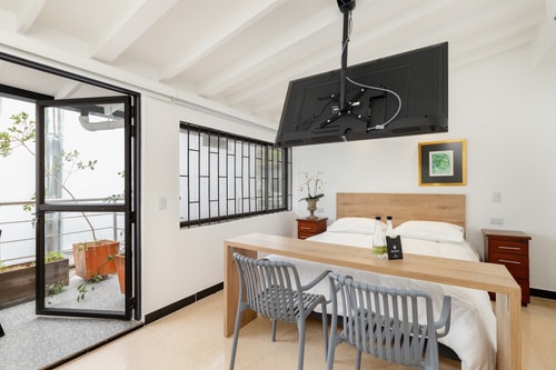 Astonishing Studio with A/C and Wi-Fi 7 My Places