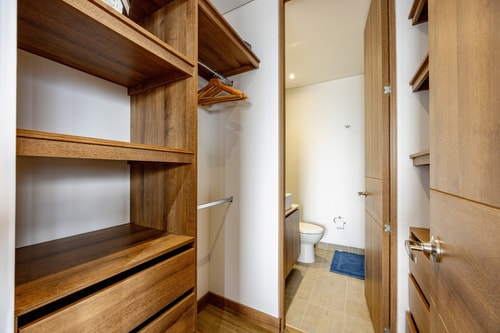 Incredible, modern unit with great view and A/C 28 My Places
