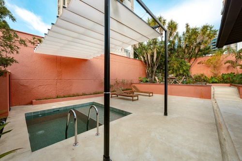 Luxury villa for groups. Pool and BBQ in Poblado 52 My Places