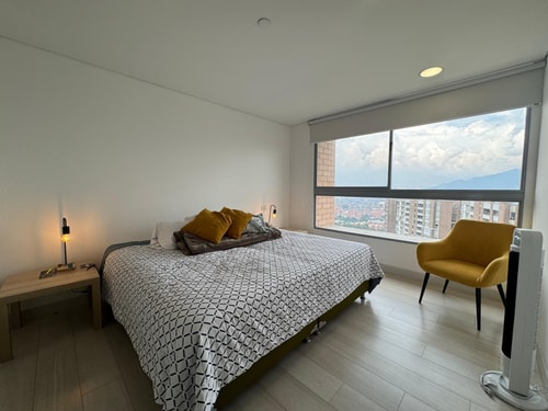Elegant 3BR Apt w/ Panoramic Views | Envigado 16 My Places