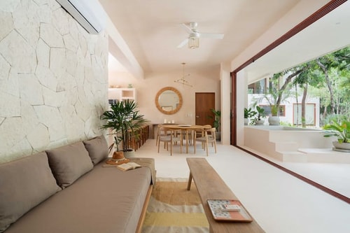 Bright Jungle Apartment W/Plunge Pool