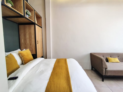 Ensenada, room close to Reforma with rooftop!