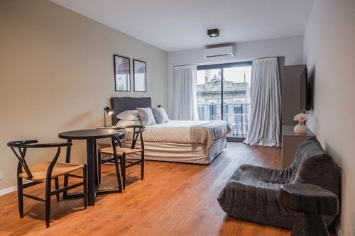 Balcony Loft for 2 in Balvanera