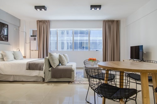 Silvane Modern Studio