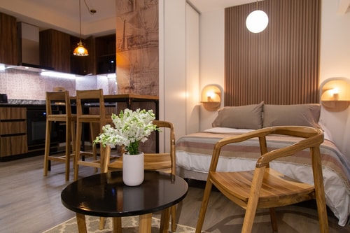 Soho Vibes Studio Pool & Trendy Cafés