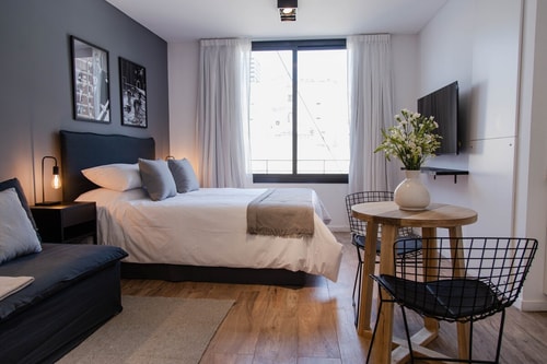 Retiro | Sophisticated Studio | Fitness & Comfort