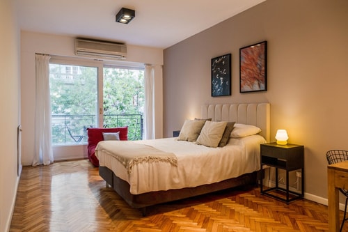 Beautiful Apartment in Retiro with Balcony