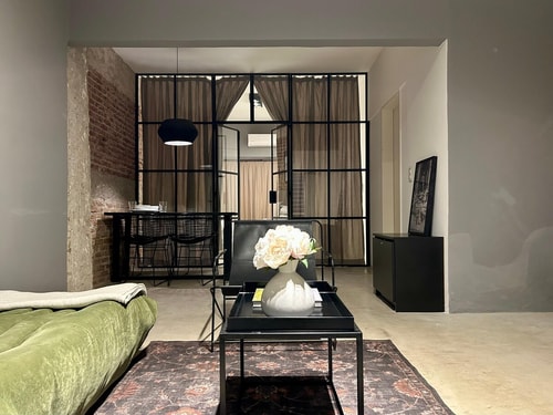 Recoleta Boutique with Private Patio