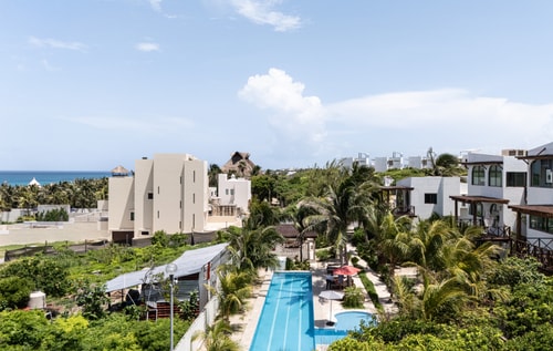 One bedroom Villa with private pool and ocean view!