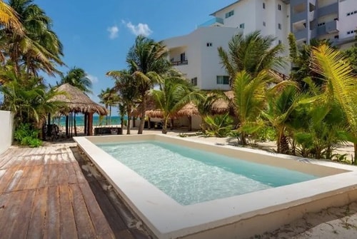 Exclusive 2BR Beachfront Retreat, Dream Balcony
