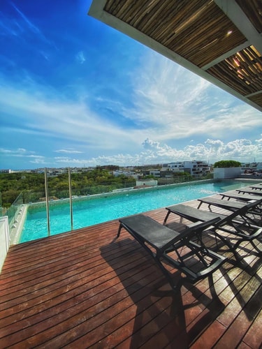 Walking from the best beach of Playa del Carmen