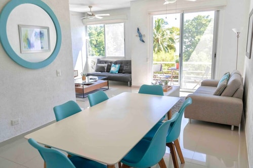 Apartment with Pool, Ideal for families