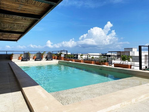 Caribbean Charm: 3 Personas. and Pool.