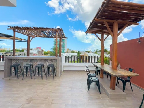 1 Bedroom Apartment with Rooftop in Downtown - C3