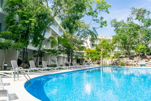 Amazing Studio W/Terrace & Pool View