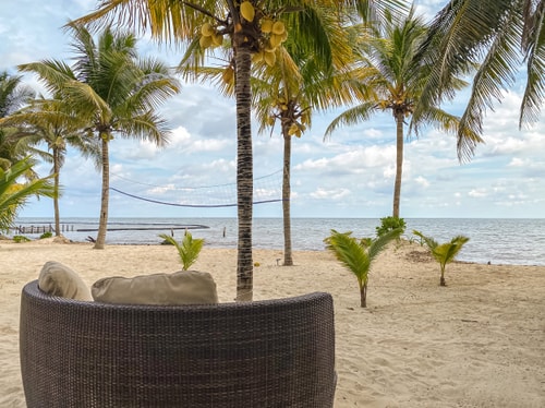 AZUK: Your Luxury King Retreat, Steps to Sand