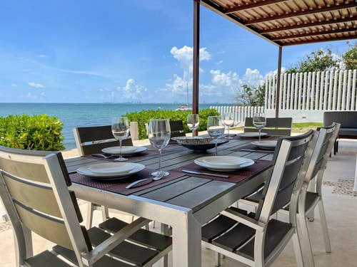 4BR Private Oceanfront Villa w/ Pool & Terrace 7 Solmar Rentals