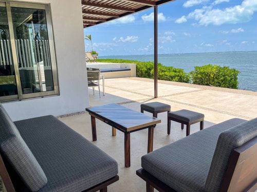 4BR Private Oceanfront Villa w/ Pool & Terrace 8 Solmar Rentals