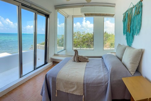 4BR Private Oceanfront Villa w/ Pool & Terrace 23 Solmar Rentals
