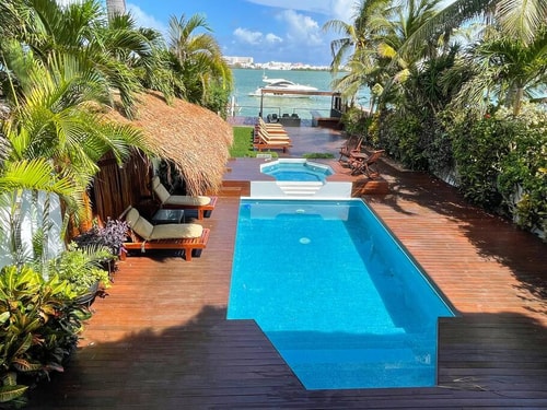 5BR Private Waterfront Villa w/ Pool & Terrace 1 Solmar Rentals