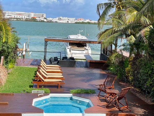 5BR Private Waterfront Villa w/ Pool & Terrace 52 Solmar Rentals
