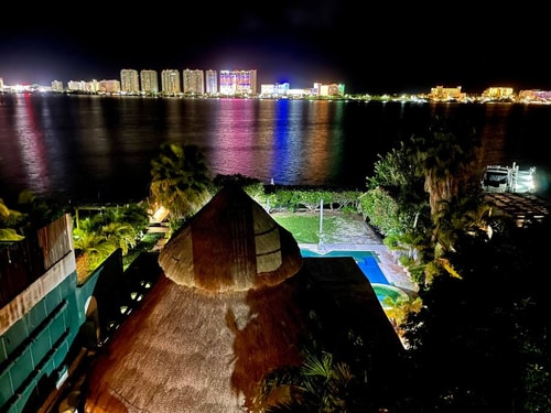 6BR Spacious Waterfront Villa w/ Private Pool 6 Solmar Rentals