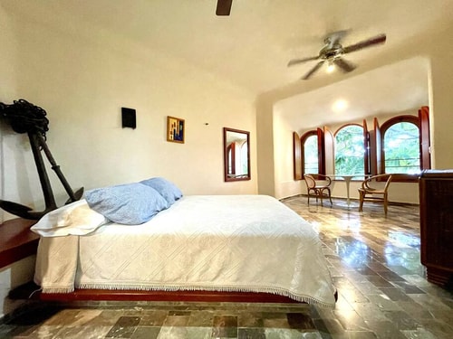 6BR Spacious Waterfront Villa w/ Private Pool 29 Solmar Rentals