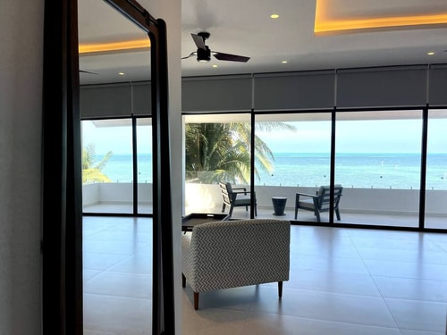 6BR Modern Oceanfront Villa w/ Infinity Pool 21 Solmar Rentals